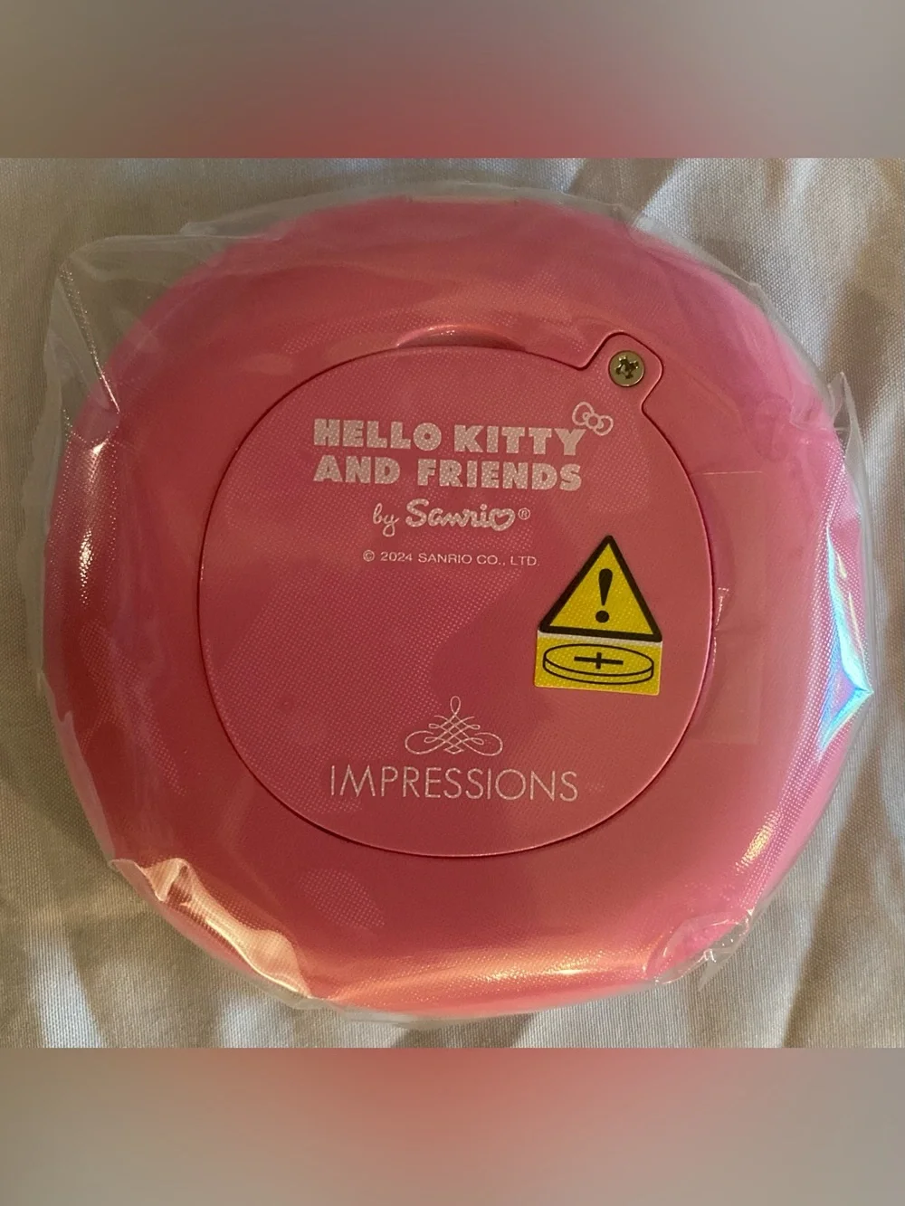 Hello Kitty and Friends LED Pink Rainbow Compact Mirror